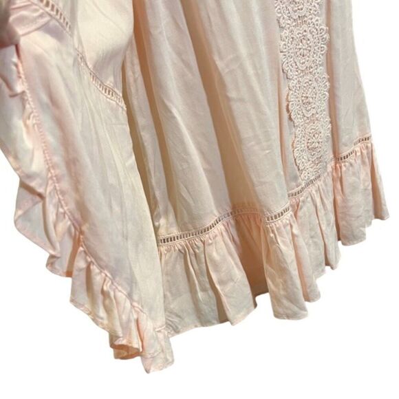 Fever Blush Tunic with Lace Accents - Picture 3 of 10